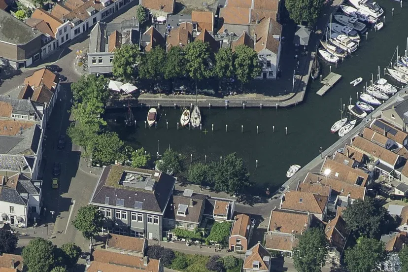 luchtfoto havenkom middelharnis