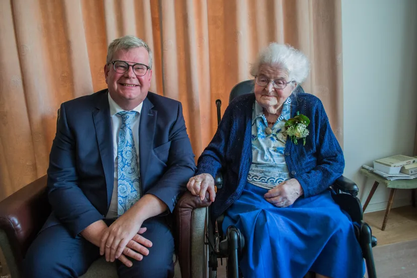 mevouw koese 100 jaar