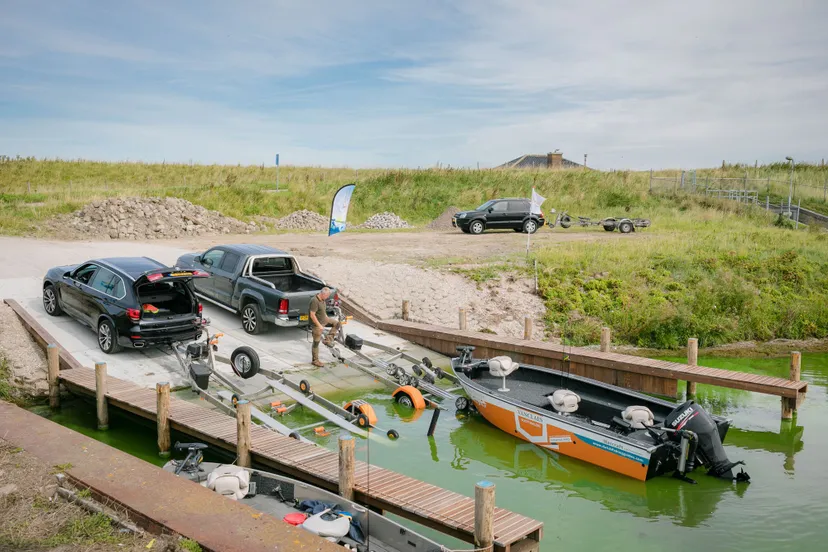 mogelijkheid om twee boten tegelijk te traileren