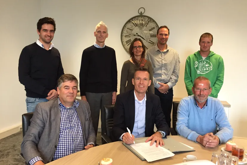 ondertekening grondovereenkomsten kraaijenissepolder