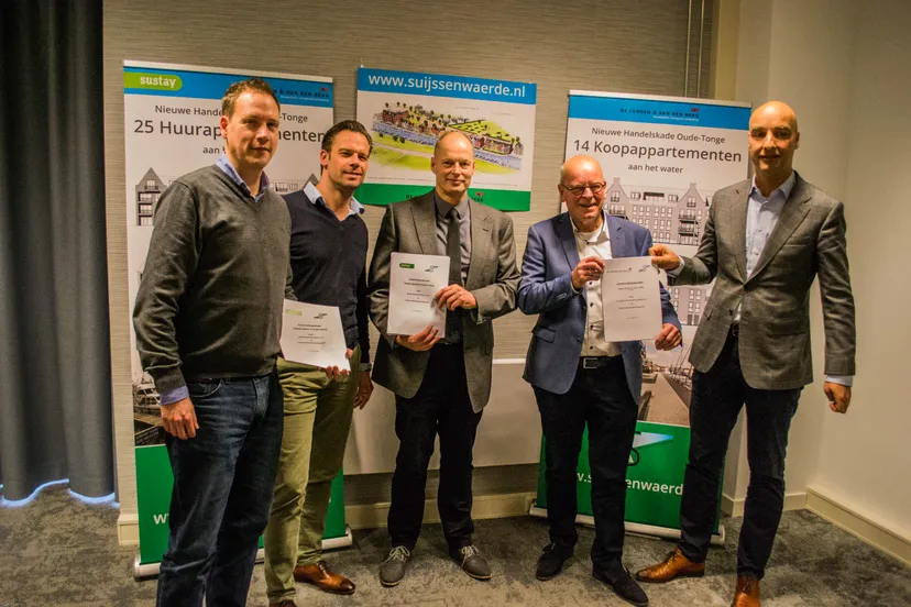 ondertekening overeenkomst nieuwe handelskade 4