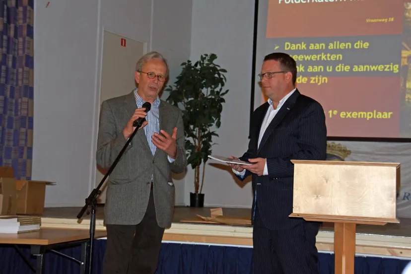 overhandiging 3e katern