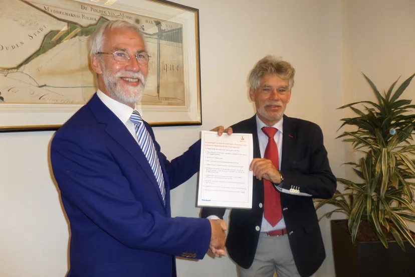 overhandiging langer thuis wonen