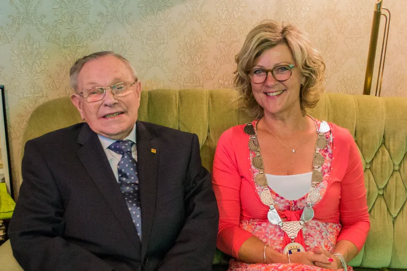 piet in t veld 100 jaar 1