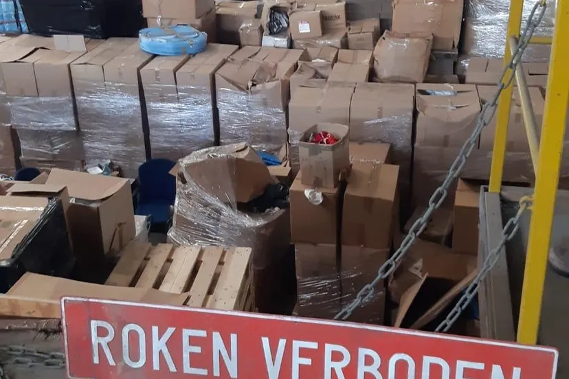 politie sigaretten oude tonge