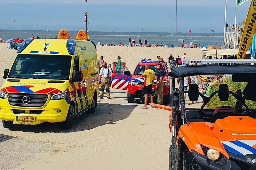 reddingsbrigade samenwerking ambulance brandweer strand