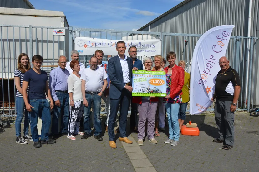 uitreiking sponsorcheque