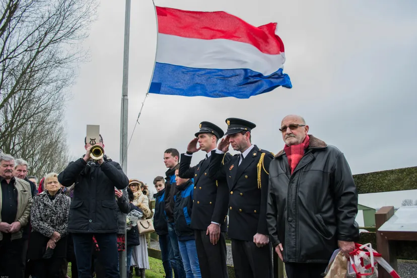 watersnoodramp herdenkingspaneel den bommel 4