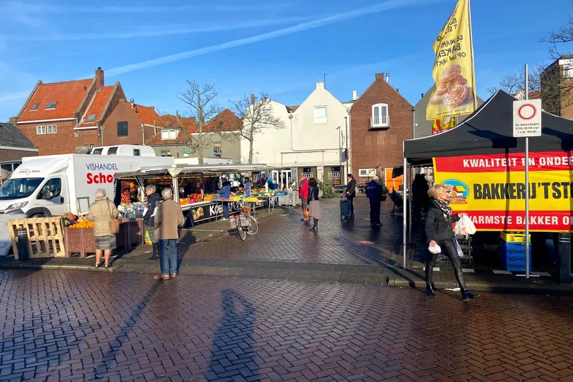 markt middelharnis
