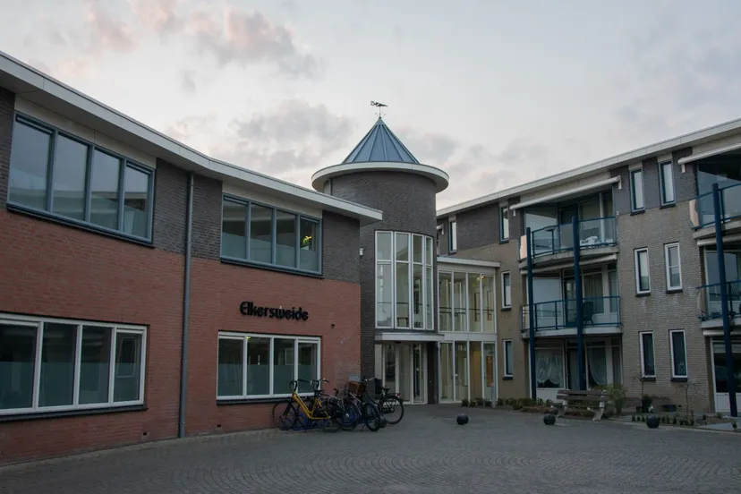 whatsapp image 2022 03 24 at 232936