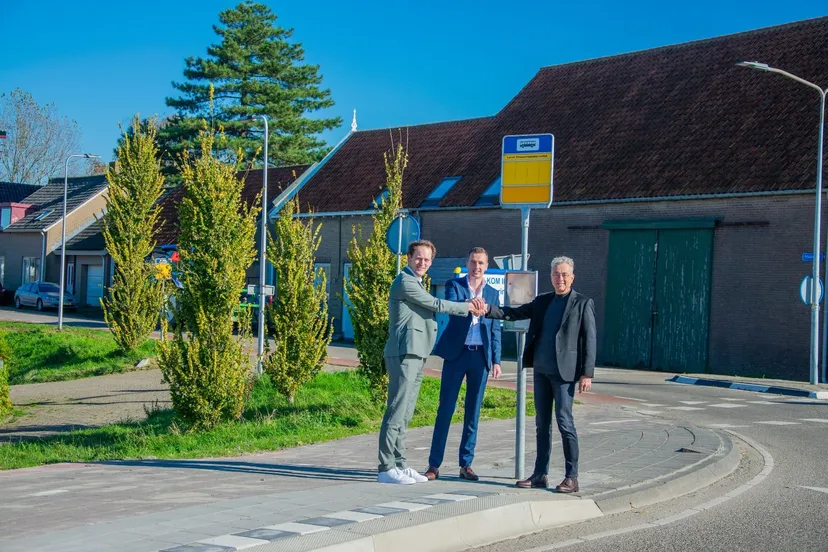 nieuwe bushalte stad aan t haringvliet