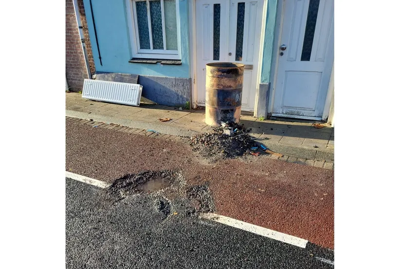 schade nieuw asfalt kaai dirksland