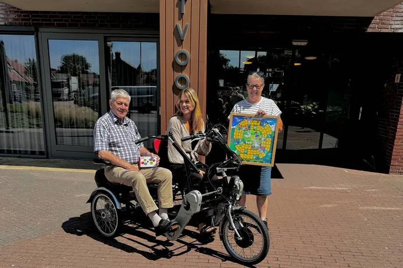 Donatie duofiets en spellen