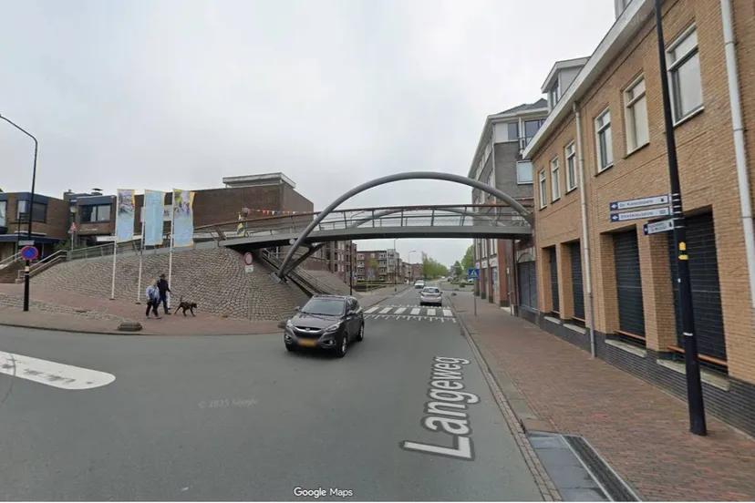 langeweg loopbrug