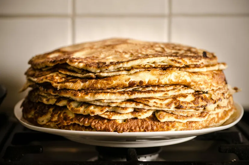 pexels-clickerhappy-9415