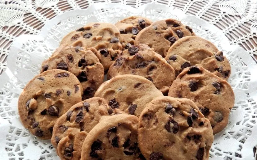 chocolate chip cookies 940428 1280 915x518 1