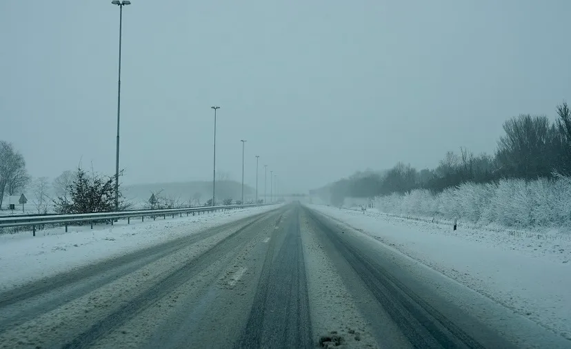 sneeuw snelweg