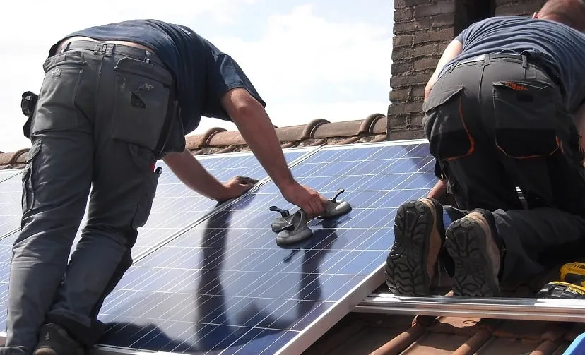 solar panels 944000 1920