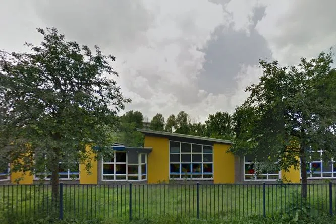 aletta jacobshuis in de oldenbarneveltlaan in de hoogte