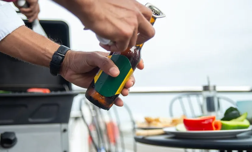 bieropener artikel rechtenvrije afbeelding gift campain