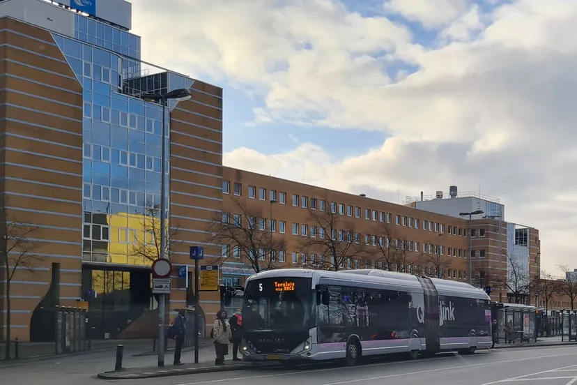 busstation bus station