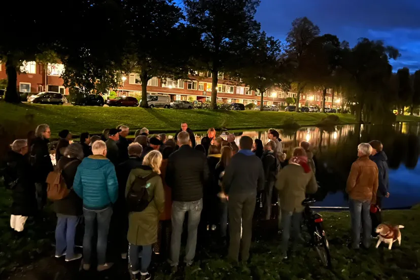 verhalenverteller anke odinga bij de gorechtkade tijdens de nacht van de nacht op 28okt23 foto rozan vergeer