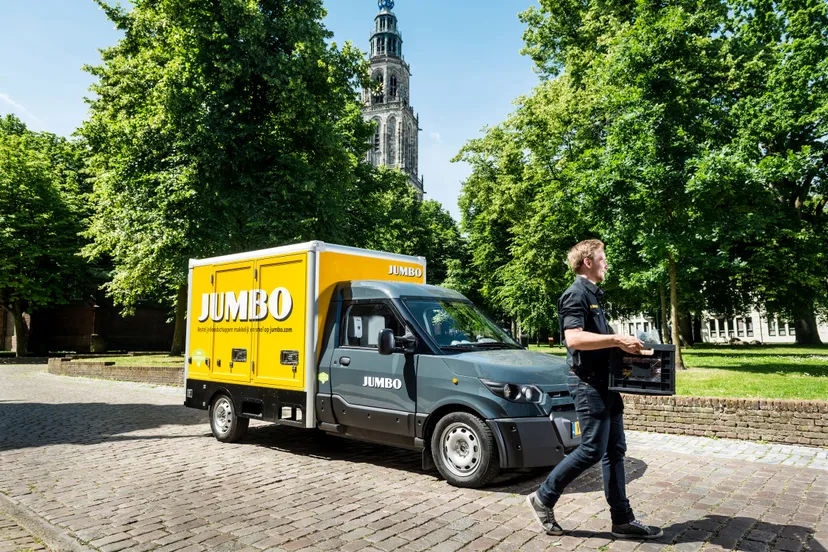 01 jumbo elektrische bezorgbus1