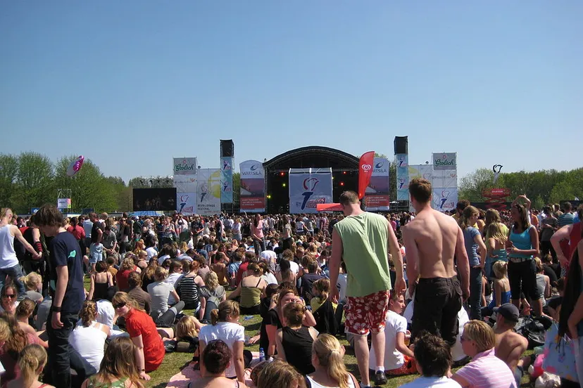 1024px bevrijdingsfestival zwolle 2008 cc by sa 25 ciell