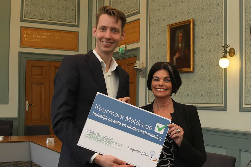 11 04 2017 weth gijsbertsen keurmerk meldcode huiselijk geweld kindermishandeling henk tammens e1491937852331