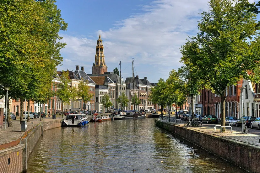 1280px groningen hoge en lage der a bert kaufmann cc by sa 30 bert kaufmann e1541273181897