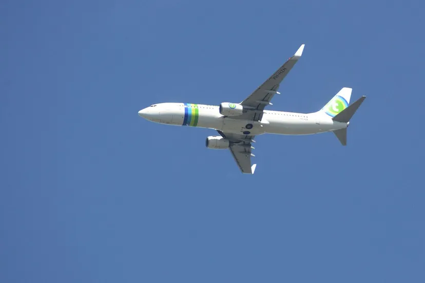 1280px ph hzn b737 800 transavia cc by sa 40 wikipedia commons ccbysa40 assen2015