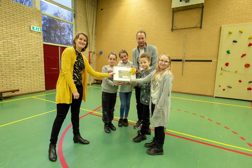 131347274 2780479208837182 3963996919899821678 o henk tammens presentje