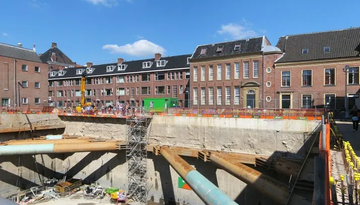 140419 bouwput groninger forum groningen nl 2 cc by sa 3 0 wutsje 715x408