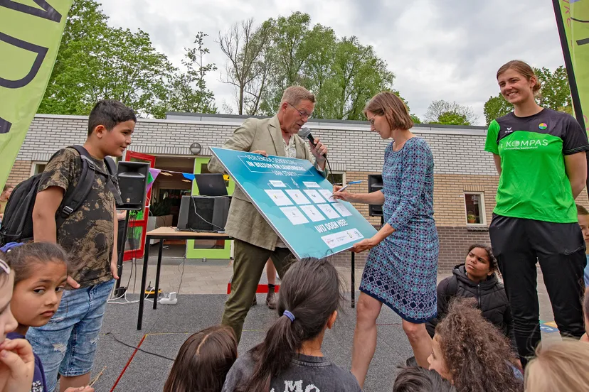 16 05 2022 aftrap verlengde schooldag kompas lewenborg henk tammens 1 henk tammens