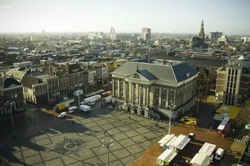 2007 02 15 grote markt door martijn middel cc by sa 25 mrmiddel