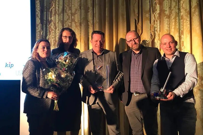 23897750 1953930584856873 1237215371 n team