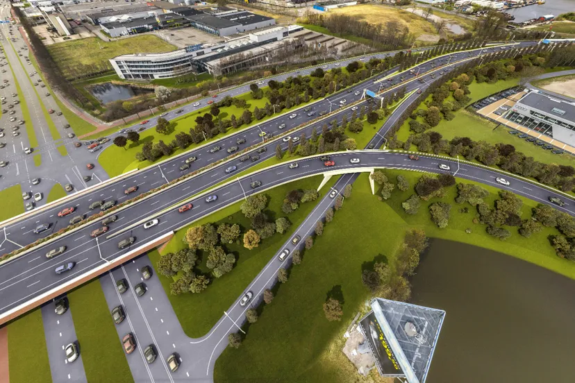 2948165957 volledige aansluiting europaweg op zuidelijke ringweg