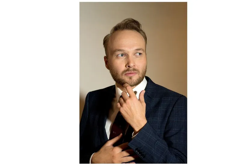 arjen lubach cc by sa 40 rene van elst