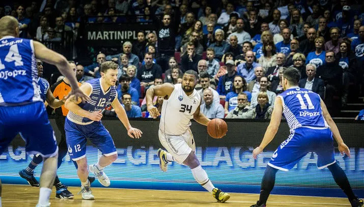 basketballers donar winnen beker 715x408