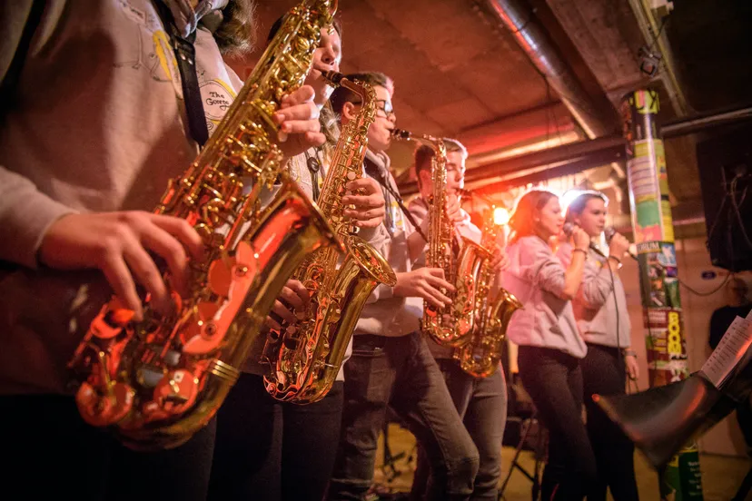 blaasmuzikanten door zoltan acs