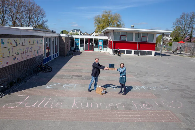 bloemhoff laptops obs de huifkar 17 02020 foto henk tammens 22736x1824 1