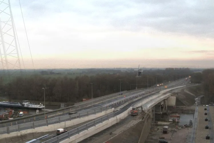 bouwwebcam provincie groningen noordzeebrug