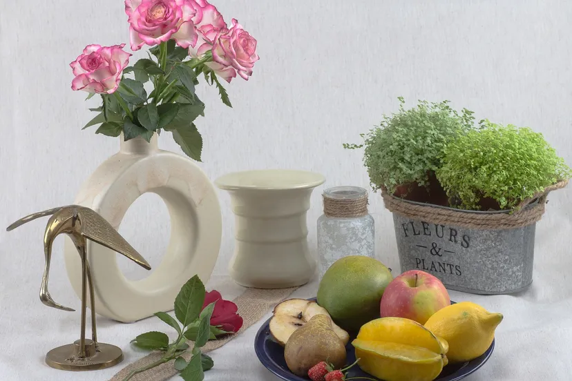 brocante still life 839897 1280