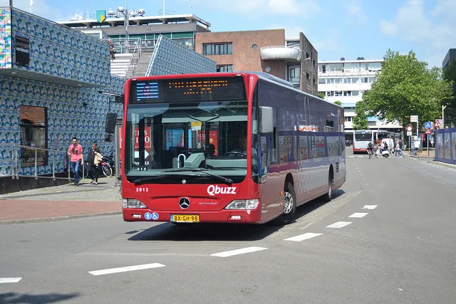 bus grote markt cc by sa 20 wikipedia commons alfenaar