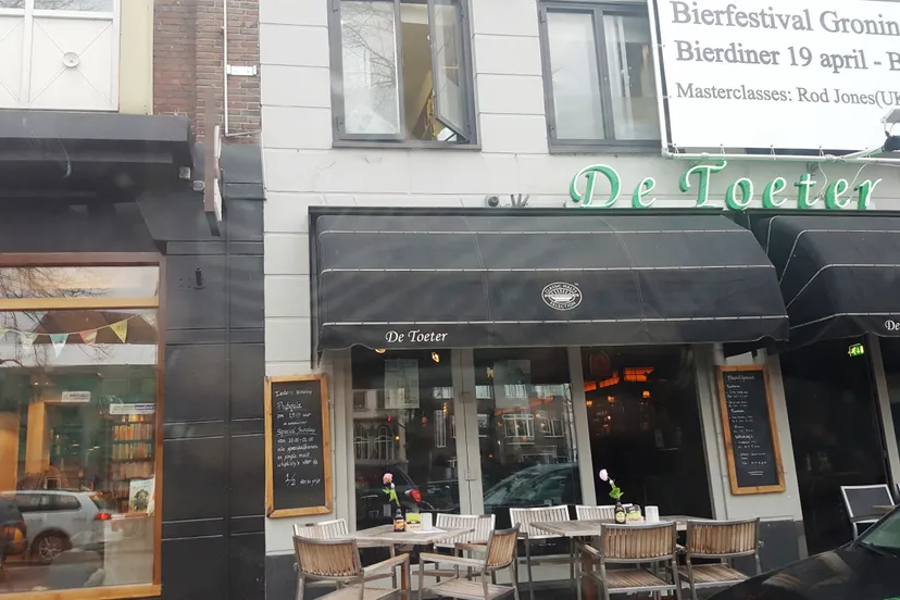 cafe de toeter1