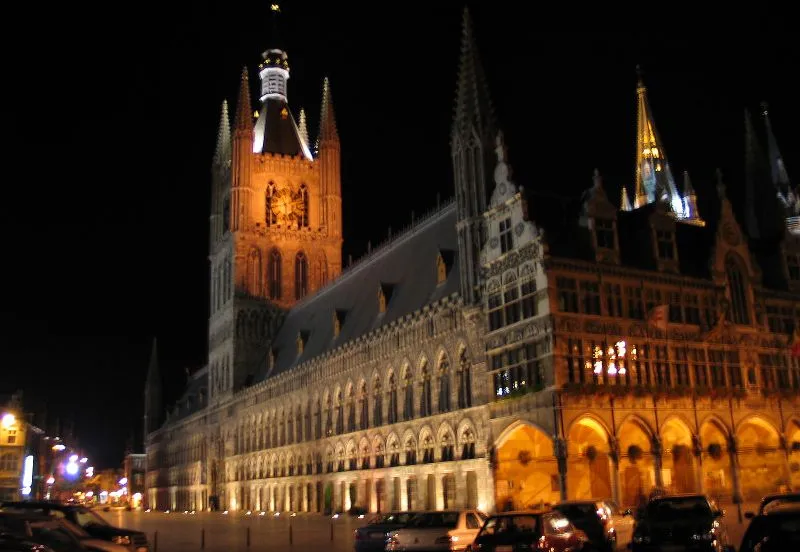 cc by sa 30 loaknalle van yper