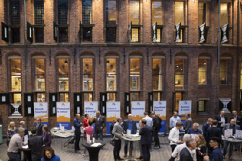 csm praten met de staten af8c56afd0