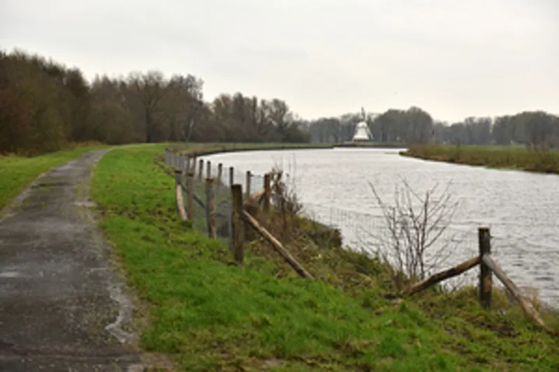 csm witte molen met fietspad 1a652c473a