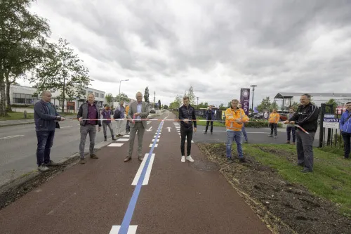 fietspad langs peizerweg