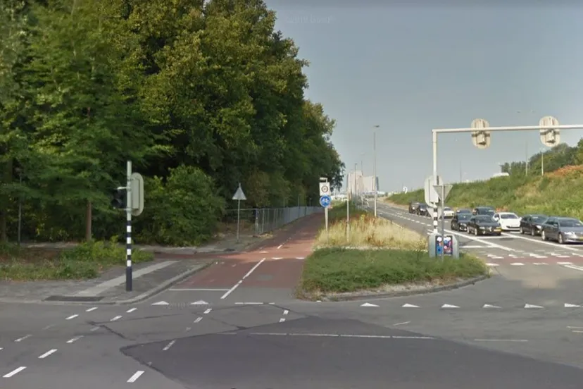 fietspad langs ringweg google maps